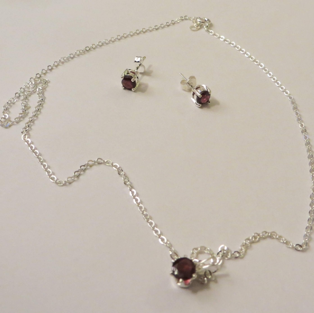 EFFY Earring and Necklace Set